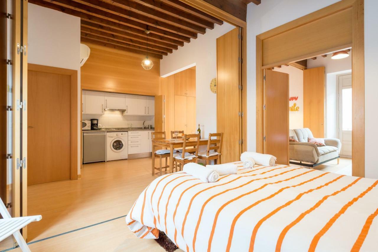 A Dos Pasos De Todo Apartment Malaga Bagian luar foto