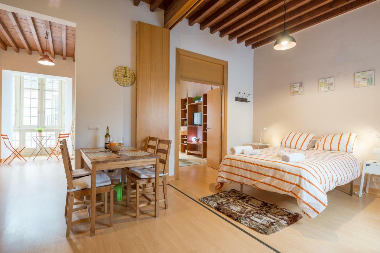 A Dos Pasos De Todo Apartment Malaga Bagian luar foto